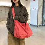 Canvas Travel Hobo Bag