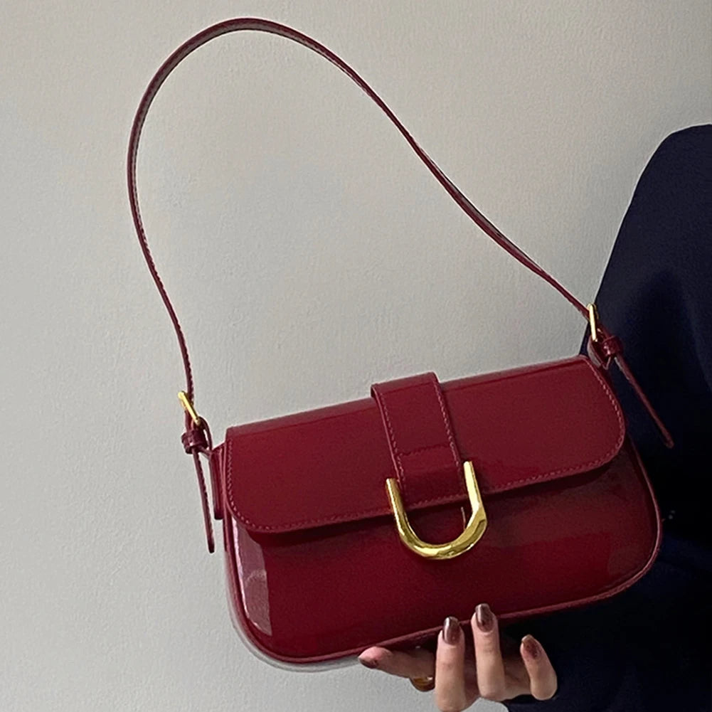 Trendy Women’s Retro Leather Bag red main view