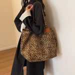 Trendy Women's Leopard Tote Bag brown 3